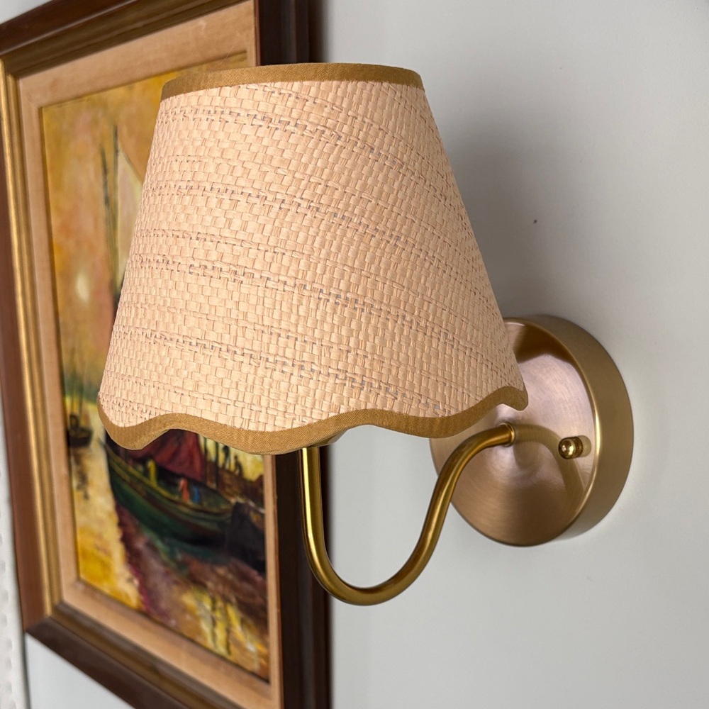 Amazon Gold and Tan Wall Sconce